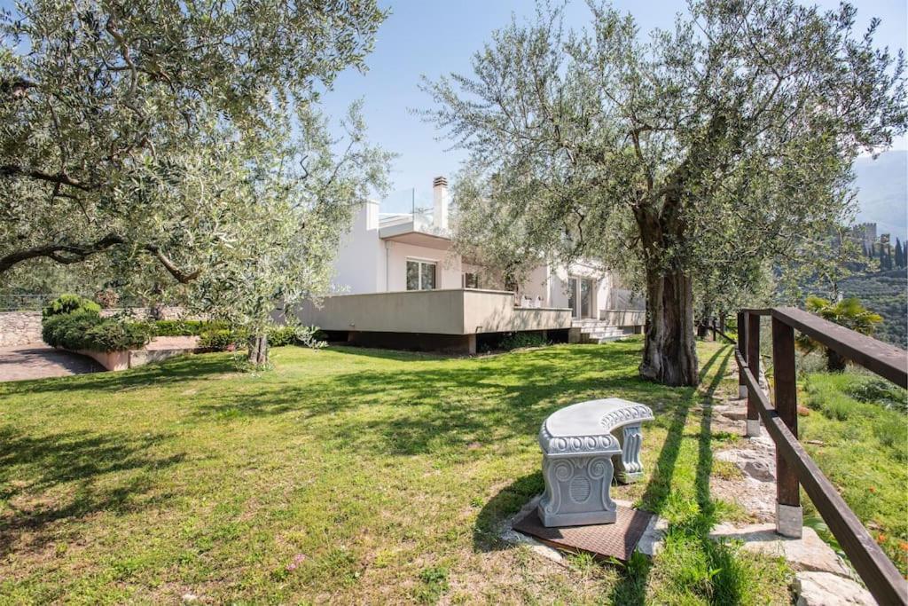 Casa Tra Gli Olivi Villa Arco Esterno foto